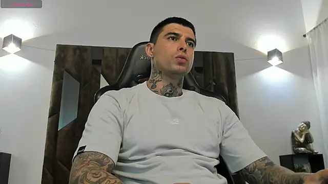 MATEO DILUCA online show from 11-14-25, 08:12