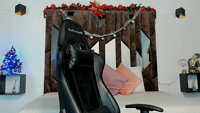 MATEO DILUCA online show from 12-16-25, 07:40