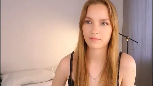 Helenspenss  online show from 10-31-25, 11:22