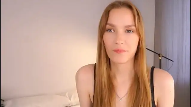 Helenspenss  online show from 10-25-25, 10:21