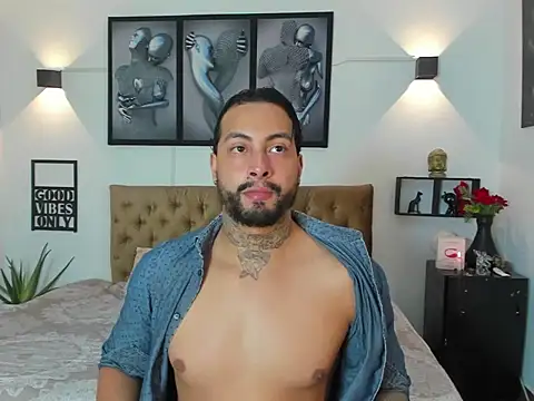 christopher palmerjs online show from 11-04-25, 09:40