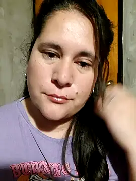 Clara Arg online show from 12-15-25, 01:55