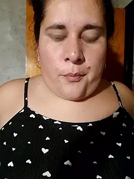 Clara Arg online show from 01-15-26, 01:42