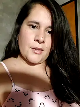 Clara Arg online show from 01-12-26, 02:07