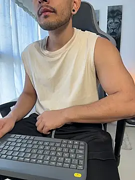 IamKael  online show from 02-26-26, 01:22