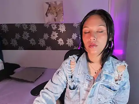 SamaradelaRoux online show from 01-09-26, 07:15