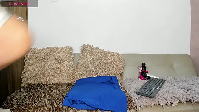 laliItaclark online show from 11-14-25, 12:20