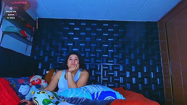 Kesha rosse  online show from 02-12-26, 05:29