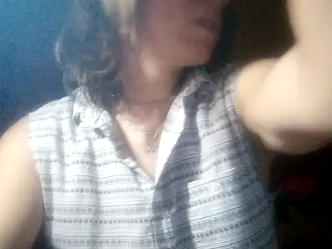 Snapshot of Robbie_78 chatting on 03-02-26, 02:23 Robbie 78 online show from 03-02-26, 02:23