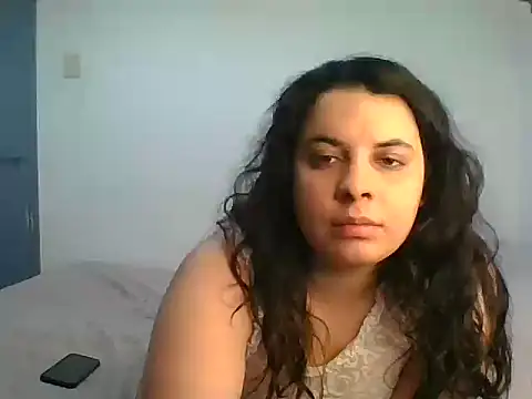 Snapshot of candyfox27 chatting on 10-26-25, 07:53 candyfox27 online show from 10-26-25, 07:53