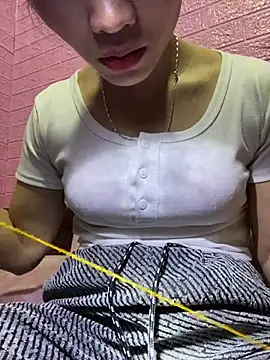 Snapshot of Yunzang chatting on 02-21-26, 08:27 Yunzang online show from 02-21-26, 08:27