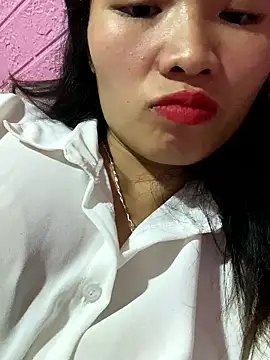 Snapshot of Yunzang chatting on 01-17-26, 01:09 Yunzang online show from 01-17-26, 01:09