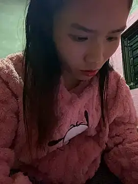 Snapshot of Yunzang chatting on 01-16-26, 01:04 Yunzang online show from 01-16-26, 01:04