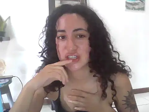 eleganceafterdark online show from 10-26-25, 02:06