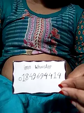 Snapshot of Naughty_Mow chatting on 10-31-25, 01:24 Naughty Mow online show from 10-31-25, 01:24