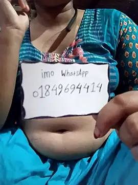 Snapshot of Naughty_Mow chatting on 10-30-25, 10:02 Naughty Mow online show from 10-30-25, 10:02