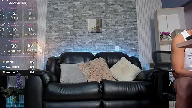 zack joness18 online show from 07-10-26, 04:34