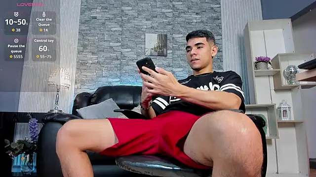 zack joness18 online show from 07-22-26, 05:31