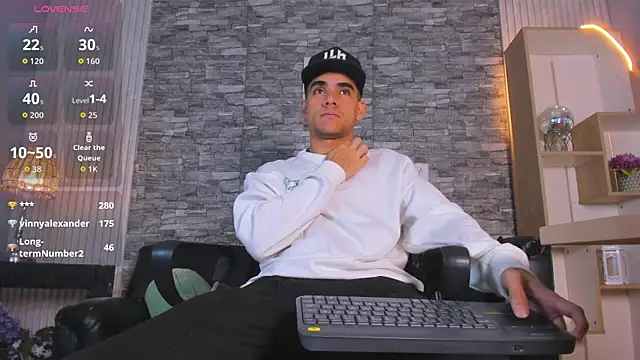 Snapshot of zack_joness18 chatting on 11-09-25, 03:43 zack joness18 online show from 11-09-25, 03:43