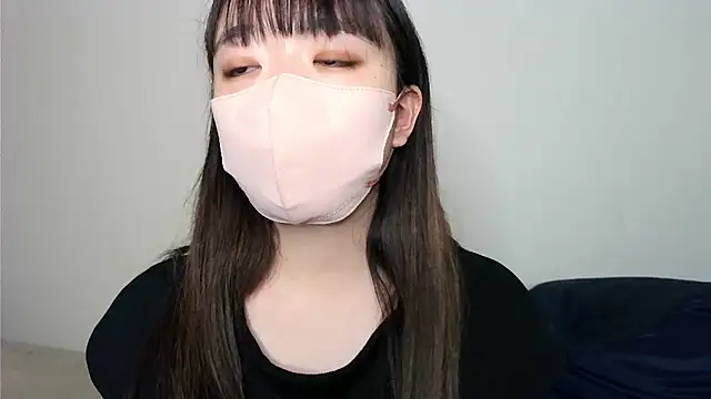 yua chan00 online show from 10-27-25, 12:50