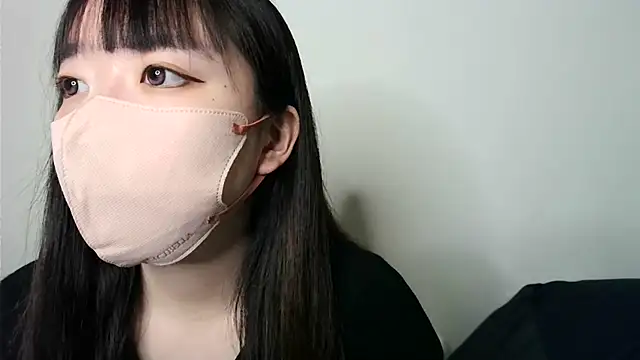 yua chan00 online show from 02-15-26, 06:18