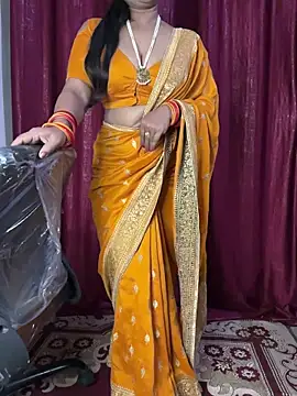 Snapshot of Ritika_janu chatting on 11-21-25, 05:01 Ritika janu online show from 11-21-25, 05:01