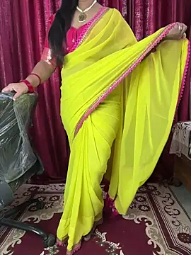 Snapshot of Ritika_janu chatting on 11-17-25, 05:55 Ritika janu online show from 11-17-25, 05:55