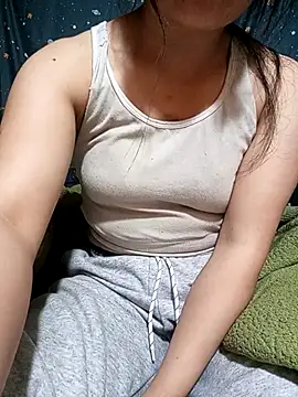 Phoena-a online show from 03-08-26, 04:27