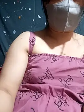 Phoena-a online show from 04-03-26, 02:23