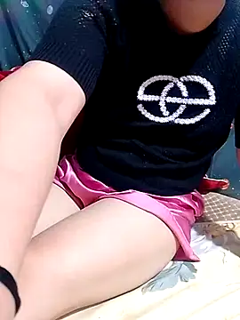 Phoena-a online show from 04-13-26, 04:49