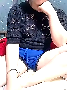 Phoena-a online show from 04-15-26, 05:35