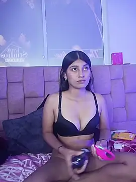 Snapshot of YeseniaRodriguez3 chatting on 05-31-26, 03:18 YeseniaRodriguez3 online show from 05-31-26, 03:18