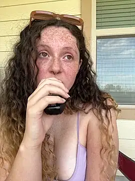 Snapshot of sugasunny04 chatting on 03-02-26, 05:53 sugasunny04 online show from 03-02-26, 05:53