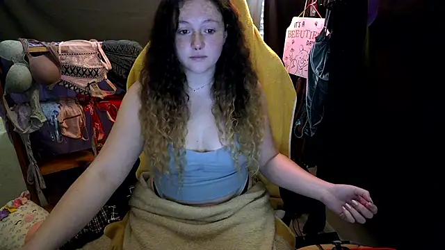 Snapshot of sugasunny04 chatting on 01-15-26, 08:23 sugasunny04 online show from 01-15-26, 08:23