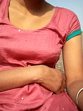 couple-open-enjoy online show from 11-18-25, 04:49