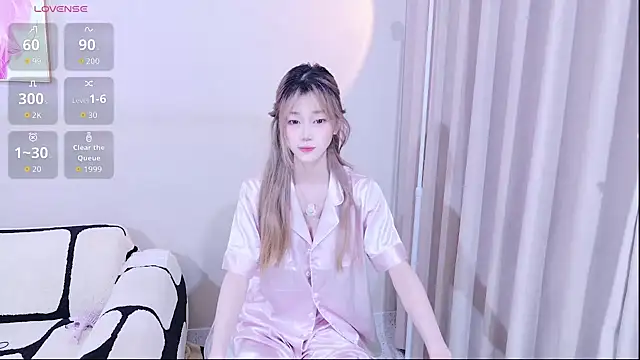 xiaoxi---n online show from 11-12-25, 09:46