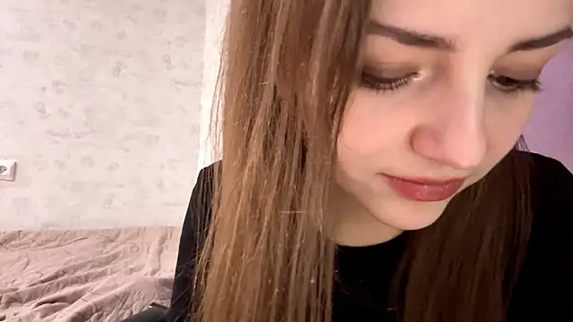 AliceStacy online show from 11-18-25, 08:28