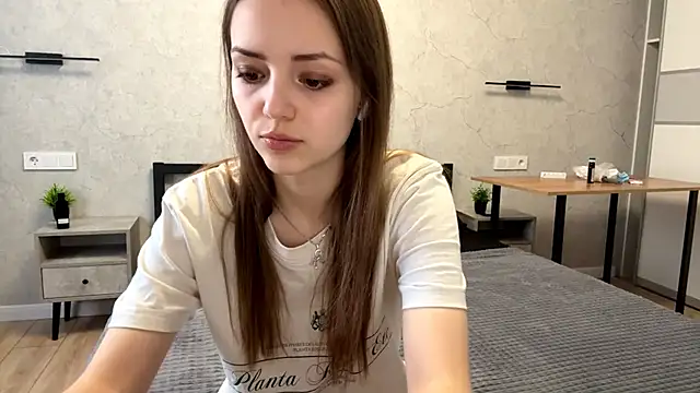 AliceStacy online show from 11-22-25, 11:09