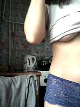 AnitaTenchi1 online show from 11-20-25, 06:58