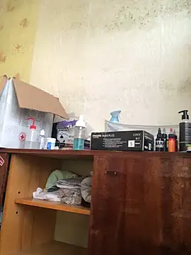 AnitaTenchi1 online show from 12-22-25, 11:43