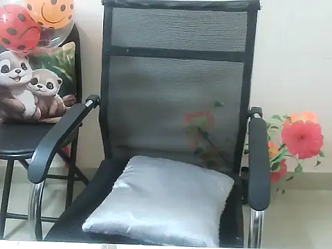 lo e shreya online show from 10-29-25, 05:06