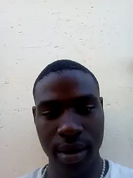 Snapshot of younggblackkCOCK19 chatting on 10-25-25, 03:45 younggblackkCOCK19 online show from 10-25-25, 03:45