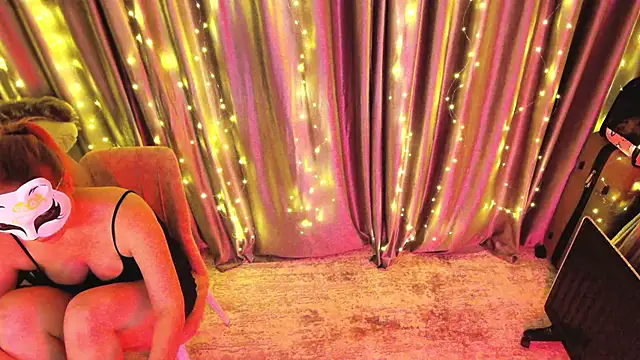 Emilia Secrets online show from 01-13-26, 04:44