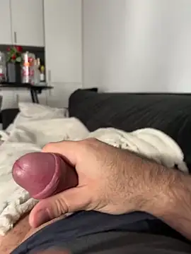 Snapshot of hasanka62 chatting on 02-01-26, 09:18 hasanka62 online show from 02-01-26, 09:18