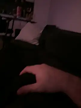 Snapshot of hasanka62 chatting on 01-18-26, 04:10 hasanka62 online show from 01-18-26, 04:10