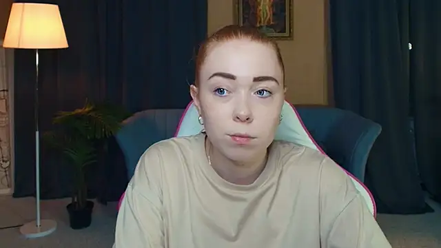 AddieOsler online show from 12-19-25, 09:17