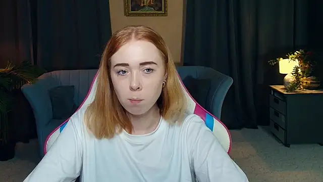 AddieOsler online show from 12-03-25, 08:52