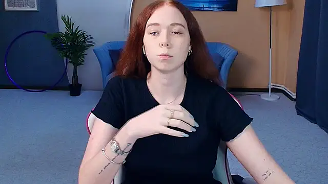 Snapshot of AddieOsler chatting on 06-11-26, 02:53 AddieOsler online show from 06-11-26, 02:53