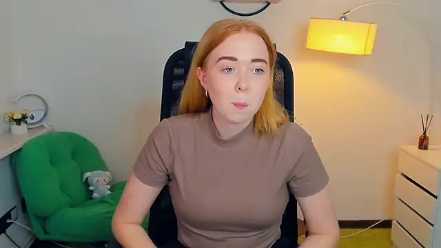 AddieOsler online show from 11-12-25, 08:45