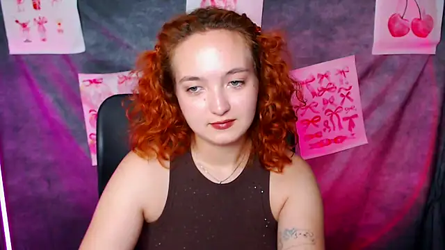 Snapshot of MissAriaa chatting on 06-30-26, 06:19 MissAriaa online show from 06-30-26, 06:19